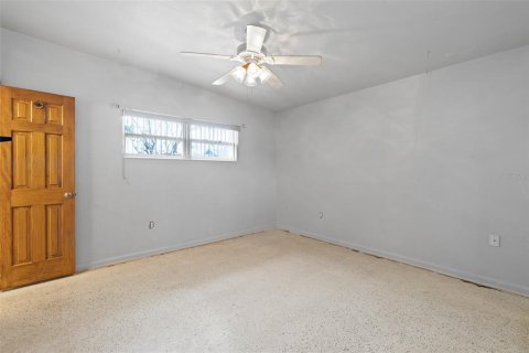 House in Merrit Island, Florida 4 bedrooms, 119.1 sq.m. № 1685131 - photo 25