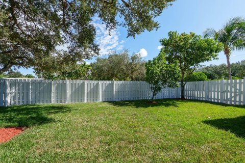 House in Fort Lauderdale, Florida 2 bedrooms, 80.08 sq.m. № 1892040 - photo 28