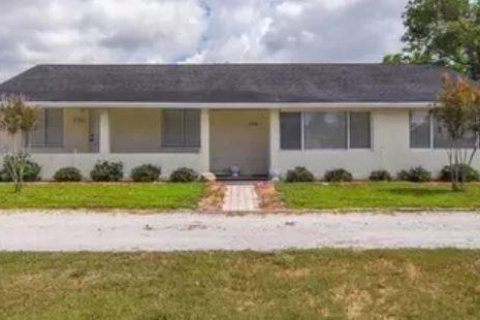 Duplex à vendre à Clearwater, Floride: 3 chambres, 137.68 m2 № 1880515 - photo 1