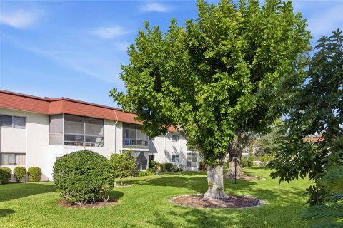 Condominio en venta en Sarasota, Florida, 2 dormitorios, 90.77 m2 № 2142201 - foto 21