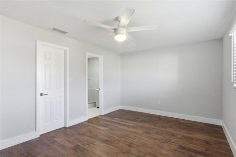 Condominio en venta en Sarasota, Florida, 2 dormitorios, 90.77 m2 № 2142201 - foto 17