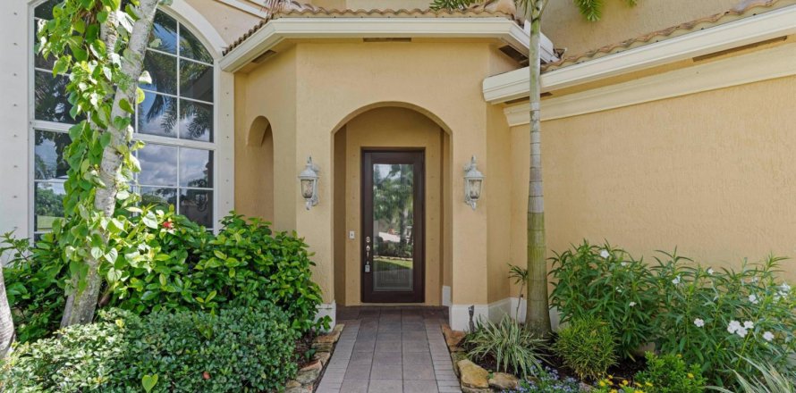 Casa en Royal Palm Beach, Florida 5 dormitorios, 396.41 m2 № 2186742