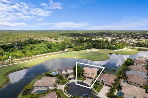 Casa en venta en Royal Palm Beach, Florida, 5 dormitorios, 396.41 m2 № 2186742 - foto 6