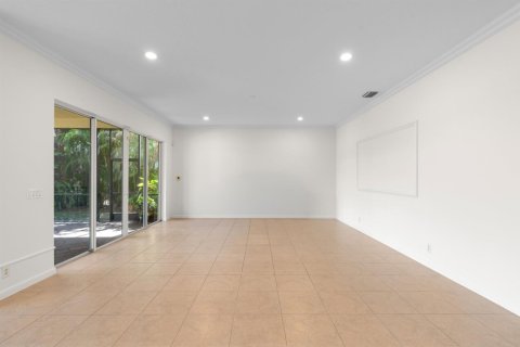 Casa en venta en Royal Palm Beach, Florida, 5 dormitorios, 396.41 m2 № 2186742 - foto 29