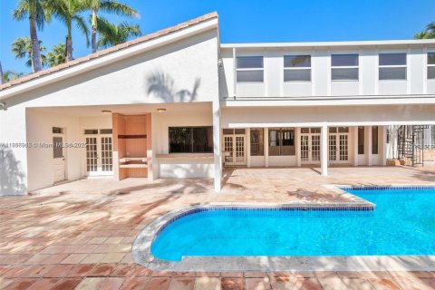 Casa en venta en Palmetto Bay, Florida, 6 dormitorios, 540.32 m2 № 1881584 - foto 4
