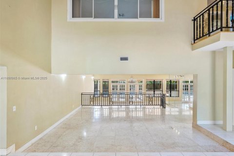 Casa en venta en Palmetto Bay, Florida, 6 dormitorios, 540.32 m2 № 1881584 - foto 13
