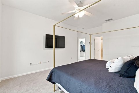 Adosado en venta en Tampa, Florida, 3 dormitorios, 217.3 m2 № 2358476 - foto 7