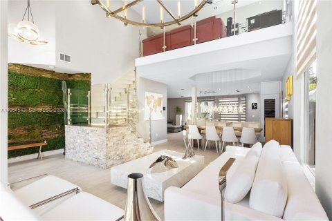 Купить виллу или дом в Дорал, Флорида 5 спален, 238.67м2, № 2009193 - фото 3