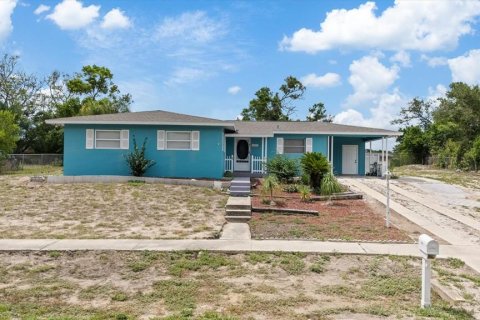 Casa en Spring Hill, Florida 2 dormitorios, 127.83 m2 № 2217107