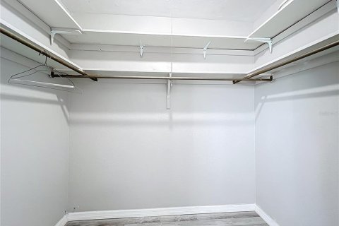 Apartamento en alquiler en Treasure Island, Florida, 2 dormitorios, 74.32 m2 № 1910960 - foto 17