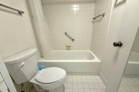 Купить кондоминиум в Коконат Крик, Флорида 3 комнаты, 61.5м2, № 2187598 - фото 22