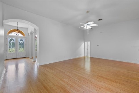 Casa en venta en Orlando, Florida, 4 dormitorios, 231.05 m2 № 1843584 - foto 8