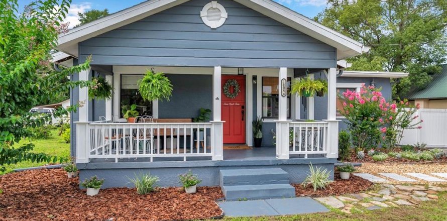 House in Brooksville, Florida 3 bedrooms, 185.34 sq.m. № 1824543