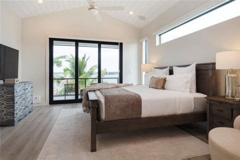 Casa en venta en Saint Petersburg, Florida, 3 dormitorios, 320.98 m2 № 2386159 - foto 25