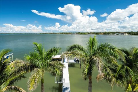 Casa en venta en Saint Petersburg, Florida, 3 dormitorios, 320.98 m2 № 2386159 - foto 7