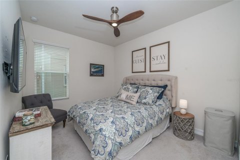 Villa ou maison à vendre à Wesley Chapel, Floride: 4 chambres, 221.01 m2 № 2239403 - photo 9