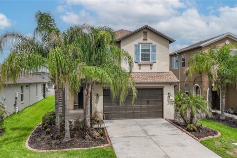 Villa ou maison à vendre à Wesley Chapel, Floride: 4 chambres, 221.01 m2 № 2239403 - photo 2