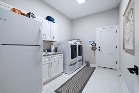 Casa en venta en Palm Coast, Florida, 5 dormitorios, 392.51 m2 № 1801732 - foto 28