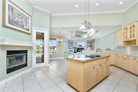 House in Port Charlotte, Florida 4 bedrooms, 258.45 sq.m. № 1581272 - photo 7