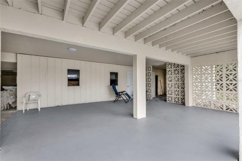 Купить виллу или дом в Порт-Шарлотт, Флорида 11 комнат, 166.85м2, № 2427558 - фото 10