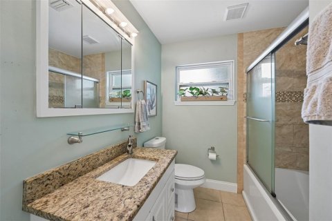 Casa en venta en Sarasota, Florida, 3 dormitorios, 106.93 m2 № 2201397 - foto 13