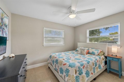 Casa en venta en Sarasota, Florida, 3 dormitorios, 106.93 m2 № 2201397 - foto 16