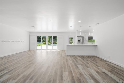 Villa ou maison à louer à Davie, Floride: 3 chambres, 164.62 m2 № 1985785 - photo 12