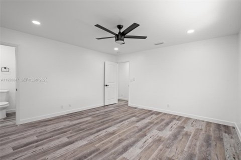 Villa ou maison à louer à Davie, Floride: 3 chambres, 164.62 m2 № 1985785 - photo 27