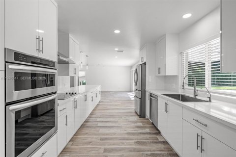 Villa ou maison à louer à Davie, Floride: 3 chambres, 164.62 m2 № 1985785 - photo 22