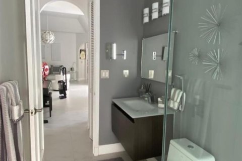House in Boca Raton, Florida 3 bedrooms, 204.29 sq.m. № 2158172 - photo 17