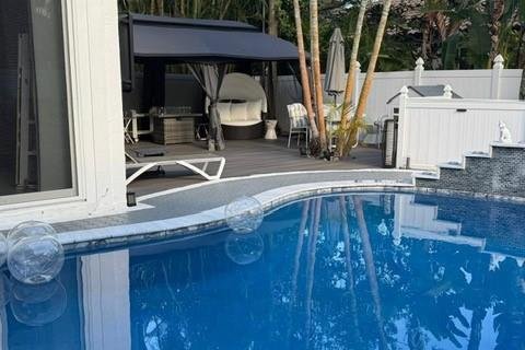 House in Boca Raton, Florida 3 bedrooms, 204.29 sq.m. № 2158172 - photo 23