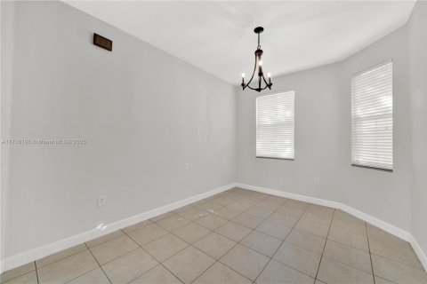Casa en venta en Doral, Florida, 4 dormitorios, 196.77 m2 № 1467816 - foto 6