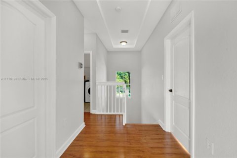 Casa en venta en Doral, Florida, 4 dormitorios, 196.77 m2 № 1467816 - foto 14
