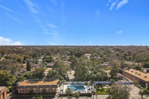 Condo in Largo, Florida, 1 bedroom  № 2232626 - photo 27