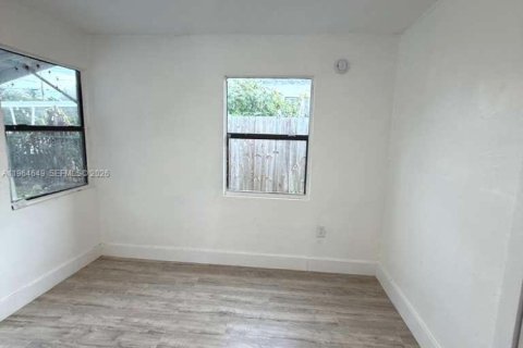 Apartment in Miami, Florida 2 bedrooms, 66.15 sq.m. № 2028187 - photo 10