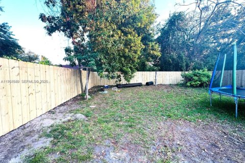 Apartment in Miami, Florida 2 bedrooms, 66.15 sq.m. № 2028187 - photo 24