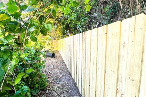 Apartment in Miami, Florida 2 bedrooms, 66.15 sq.m. № 2028187 - photo 25