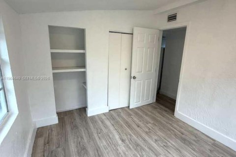 Apartment in Miami, Florida 2 bedrooms, 66.15 sq.m. № 2028187 - photo 17