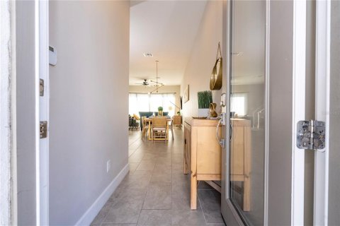 Casa en venta en Davenport, Florida, 4 dormitorios, 169.36 m2 № 1555790 - foto 2