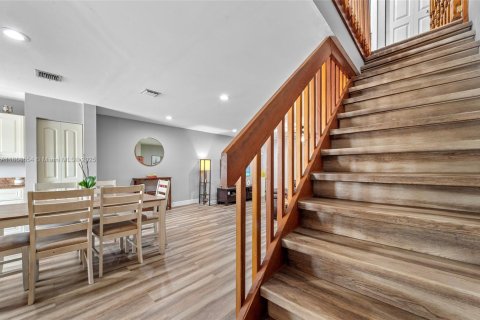 Купить таунхаус в Тамарак, Флорида 3 спальни, 133.78м2, № 1895897 - фото 19