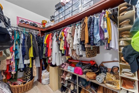 Купить таунхаус в Тамарак, Флорида 3 спальни, 133.78м2, № 1895897 - фото 23