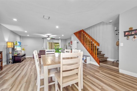 Купить таунхаус в Тамарак, Флорида 3 спальни, 133.78м2, № 1895897 - фото 8