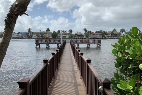 Copropriété à louer à Highland Beach, Floride: 2 chambres, 118.45 m2 № 2087630 - photo 24