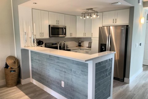 Copropriété à louer à Highland Beach, Floride: 2 chambres, 118.45 m2 № 2087630 - photo 4