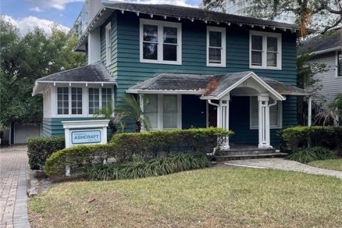 Propiedad comercial en alquiler en Orlando, Florida, 177.44 m2 № 2097527 - foto 2