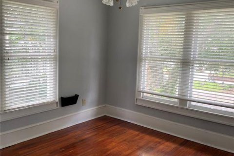 Propiedad comercial en alquiler en Orlando, Florida, 177.44 m2 № 2097527 - foto 5