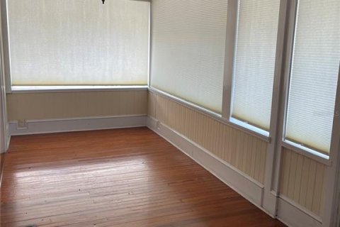 Propiedad comercial en alquiler en Orlando, Florida, 177.44 m2 № 2097527 - foto 19