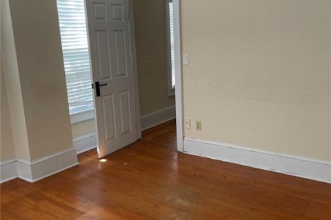 Propiedad comercial en alquiler en Orlando, Florida, 177.44 m2 № 2097527 - foto 21