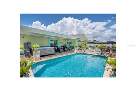 Villa ou maison à Englewood, Floride 3 chambres, 149.39 m2 № 2380567