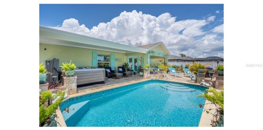 Villa ou maison à Englewood, Floride 3 chambres, 149.39 m2 № 2380567